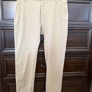 lululemon athletica Men's Classic Khaki Chinos